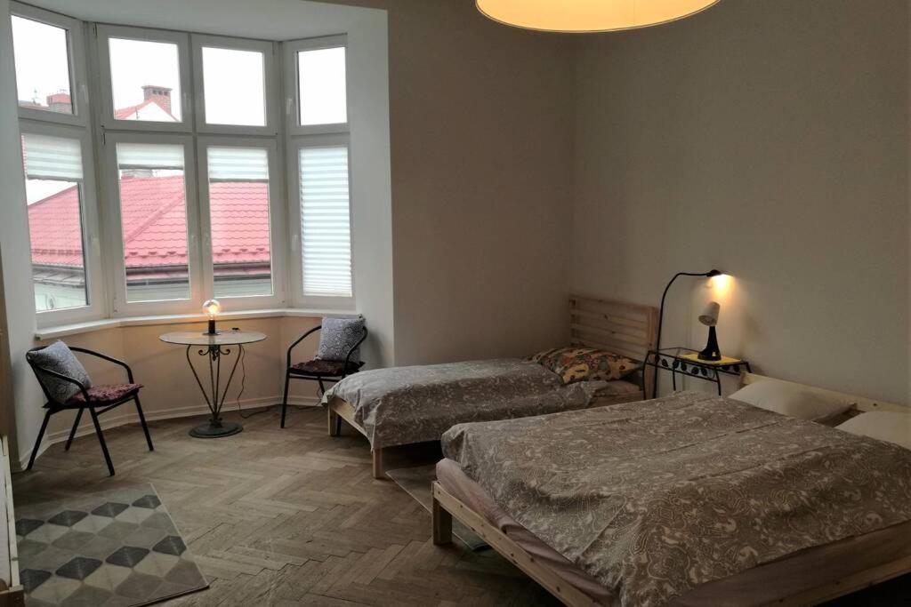 Apartament Barbara - Przy Rynku Wadowice Esterno foto